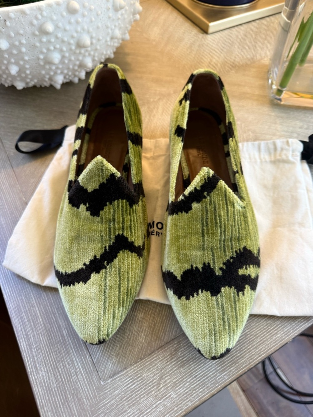 Green and Brown Velvet Pointed Flats - Le Monde Beryl